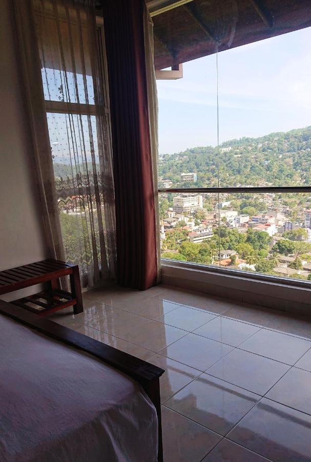 Sky Valley Hotel Kandy Exterior photo
